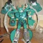 Lucky Draw Micron Legend Green Unicron up on Ebay