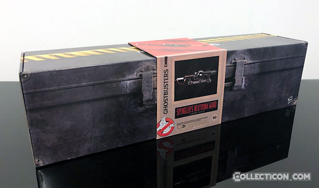 Ghostbusters Plasma Series Spengler's Neutrona Wand box package angle
