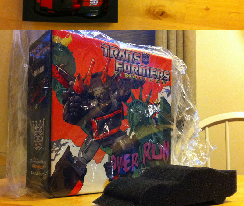 Sellling some serious shit on Ebay for $.99- Botcon 2012, Shattered Glass, and more!